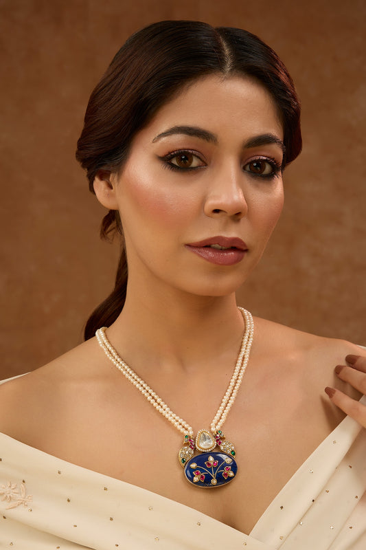 Peacock Motif Pearl Pendant Necklace 