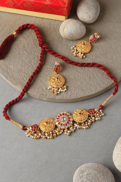 Floral Kundan Embellished Necklace Set 