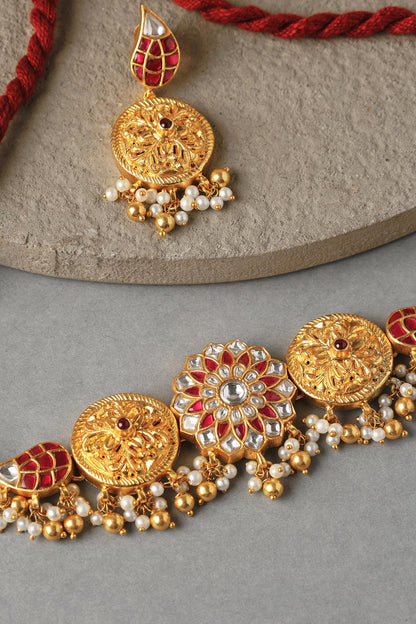 Floral Kundan Embellished Necklace Set 