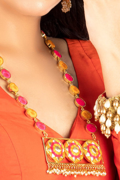 Thread Embroidered Designer Jewellery Set 