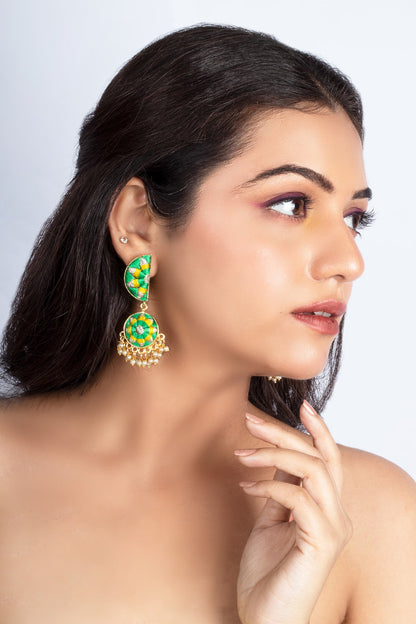 Clover Bloom Pearl Dangler Earrings 
