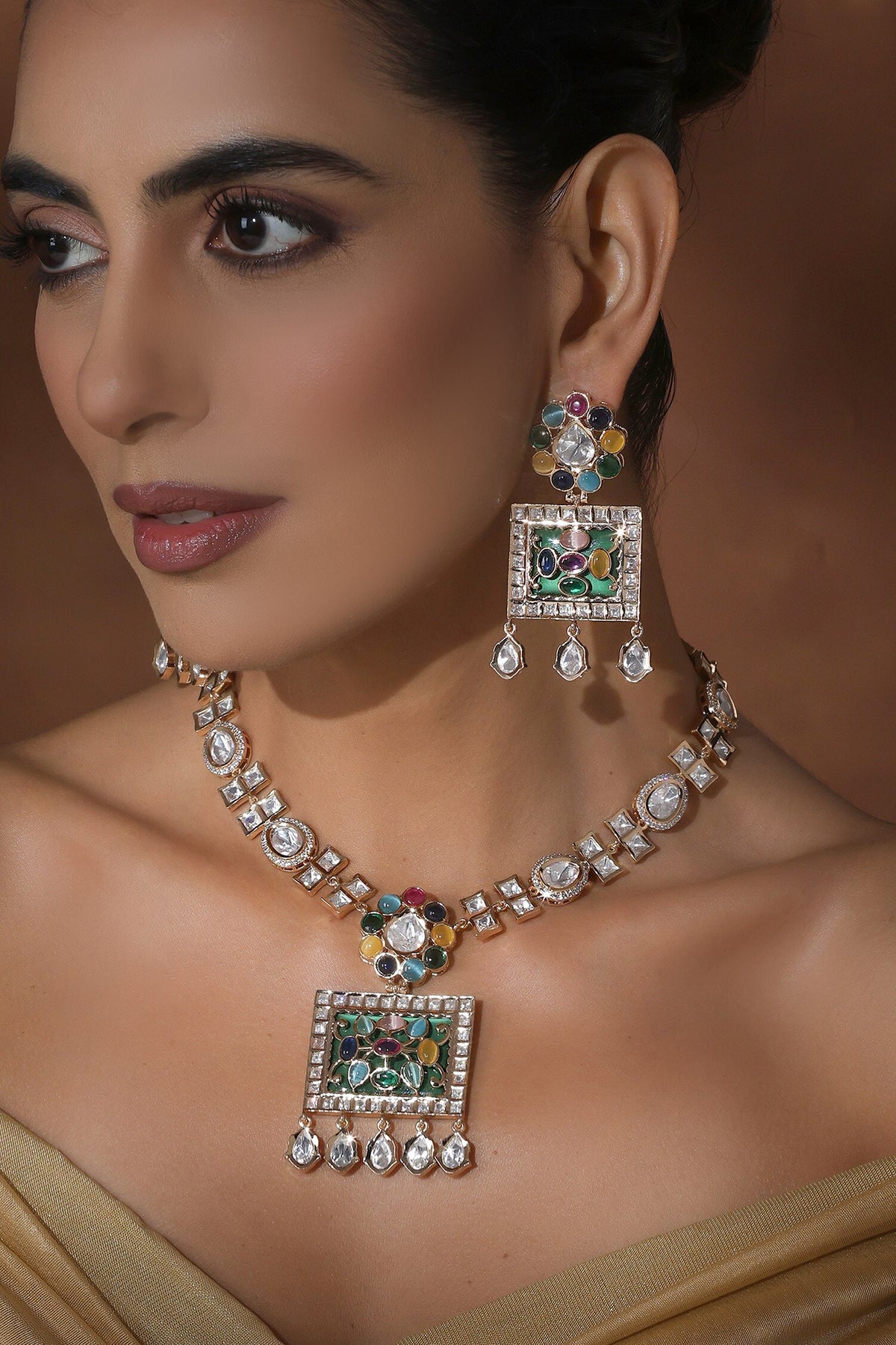 Polki Embellished Geometric Necklace Set 