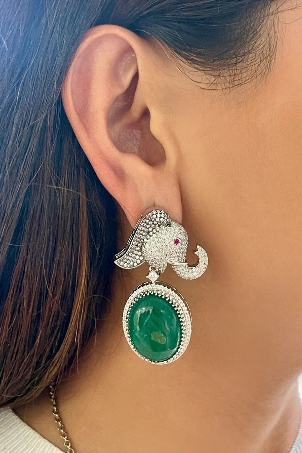 Emerald Diamond Elephant Jewellery Set 