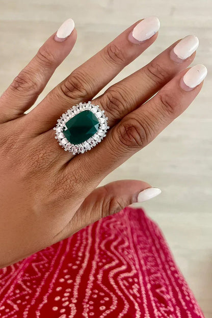 Emerald Diamond Elephant Jewellery Set 