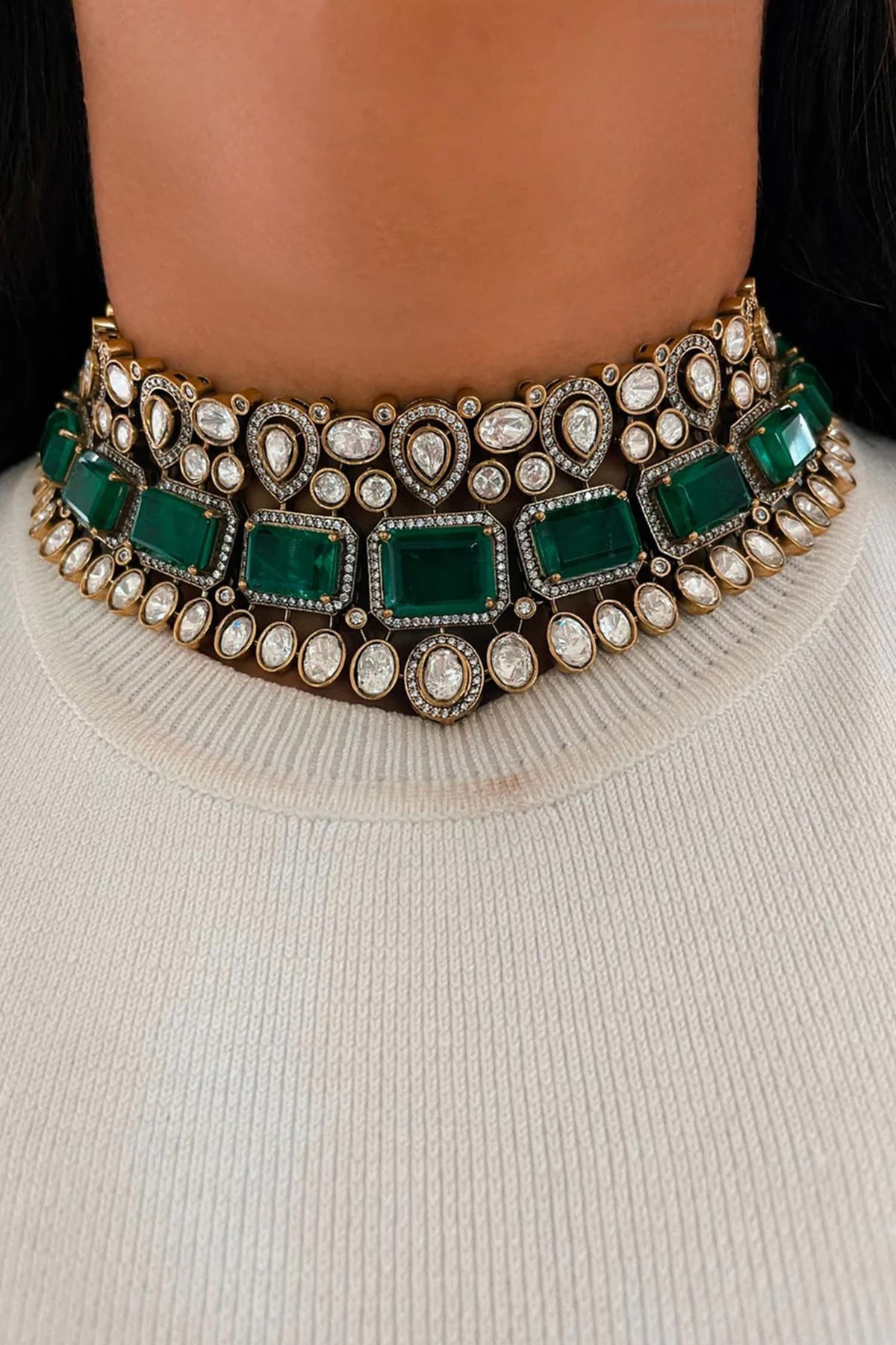 Anand Kundan Embellished Choker Set 