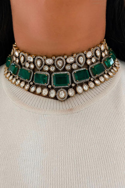 Anand Kundan Embellished Choker Set 