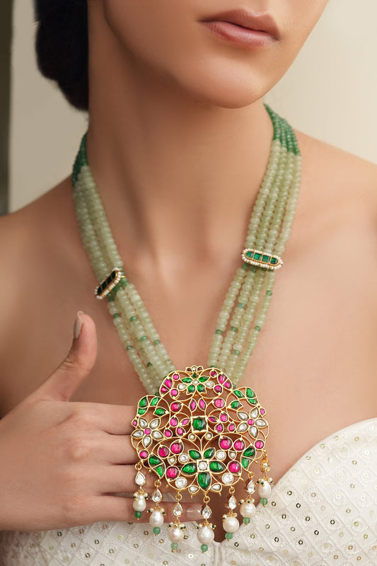 Floral Cutwork Pendant Necklace 