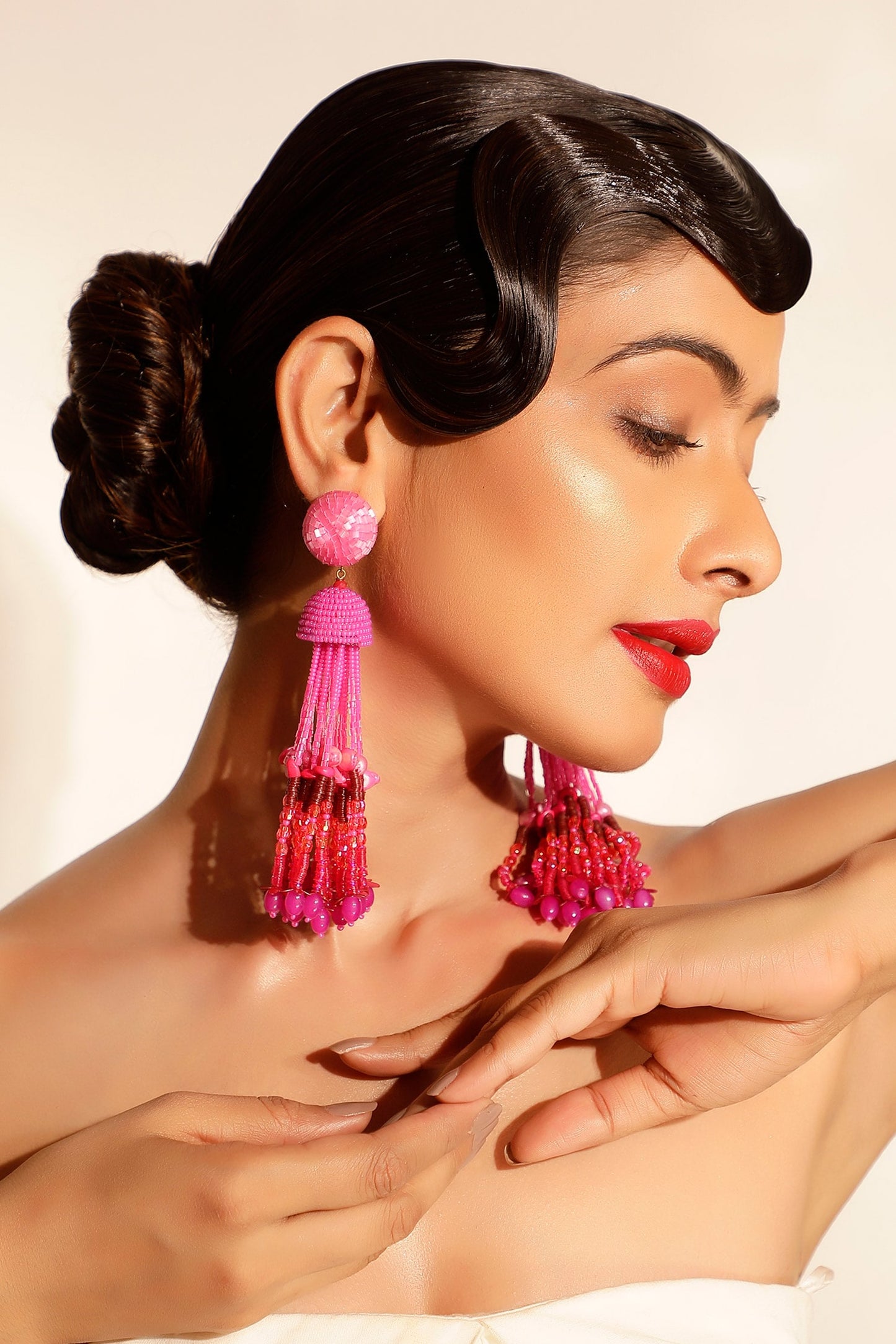 Gradient Bead Long Earrings 