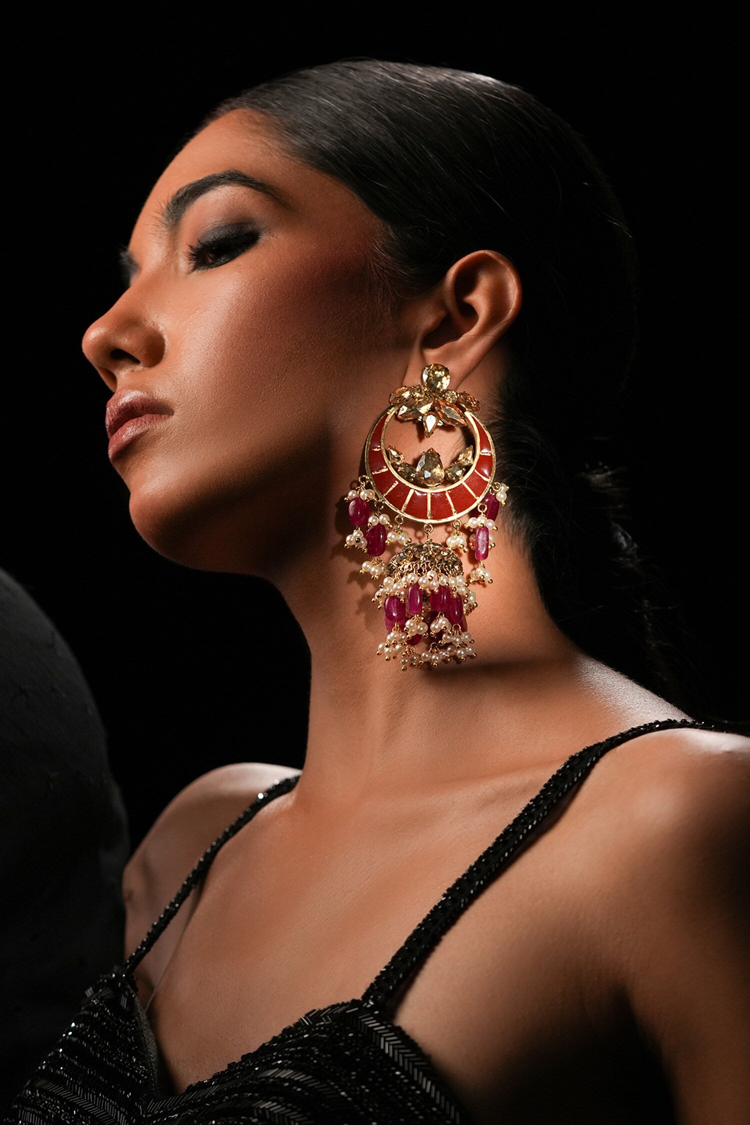 Chand Blossom Crystal Chandbalis 
