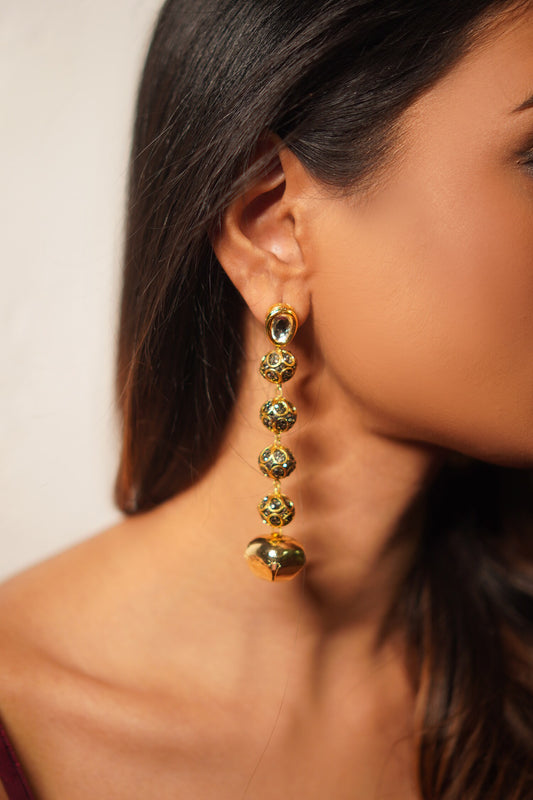 Cascading Kundan & Ghungroo Earrings 