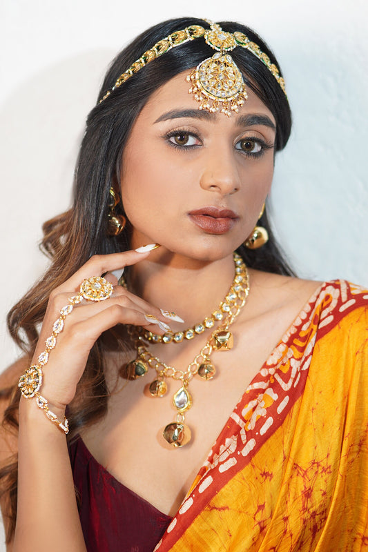 Gold Kundan Bead Embellished Haathpan 