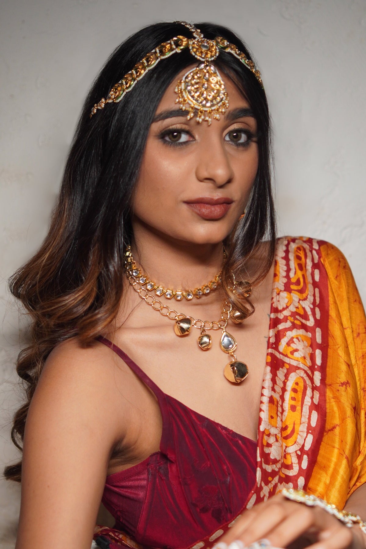 Gold Kundan Bead Embellished Mathapatti 