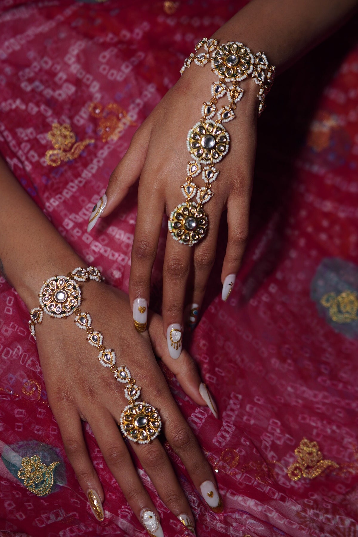 Gold Kundan Bead Embellished Haathpan 