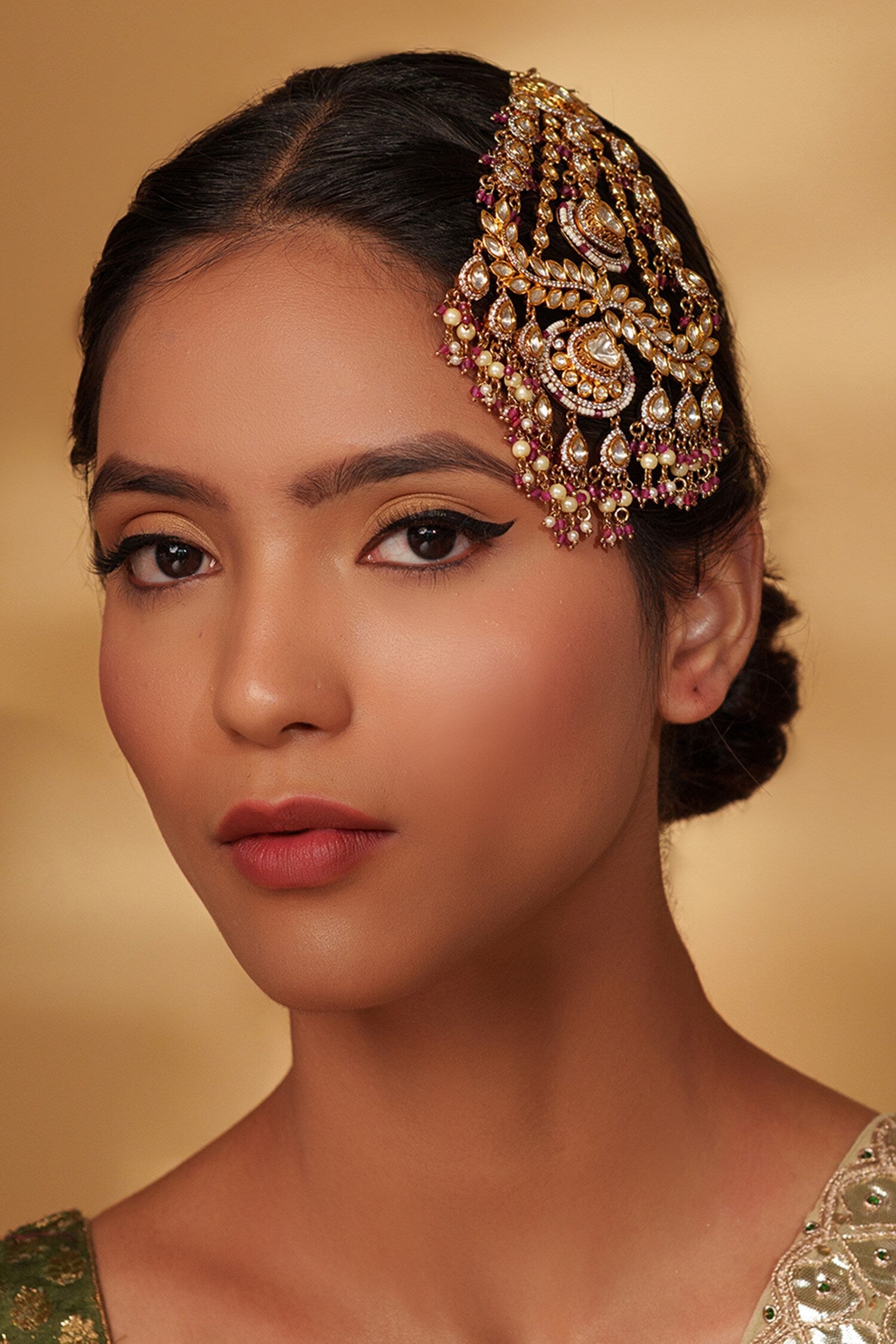 Gold Two Tone Kundan Passa 