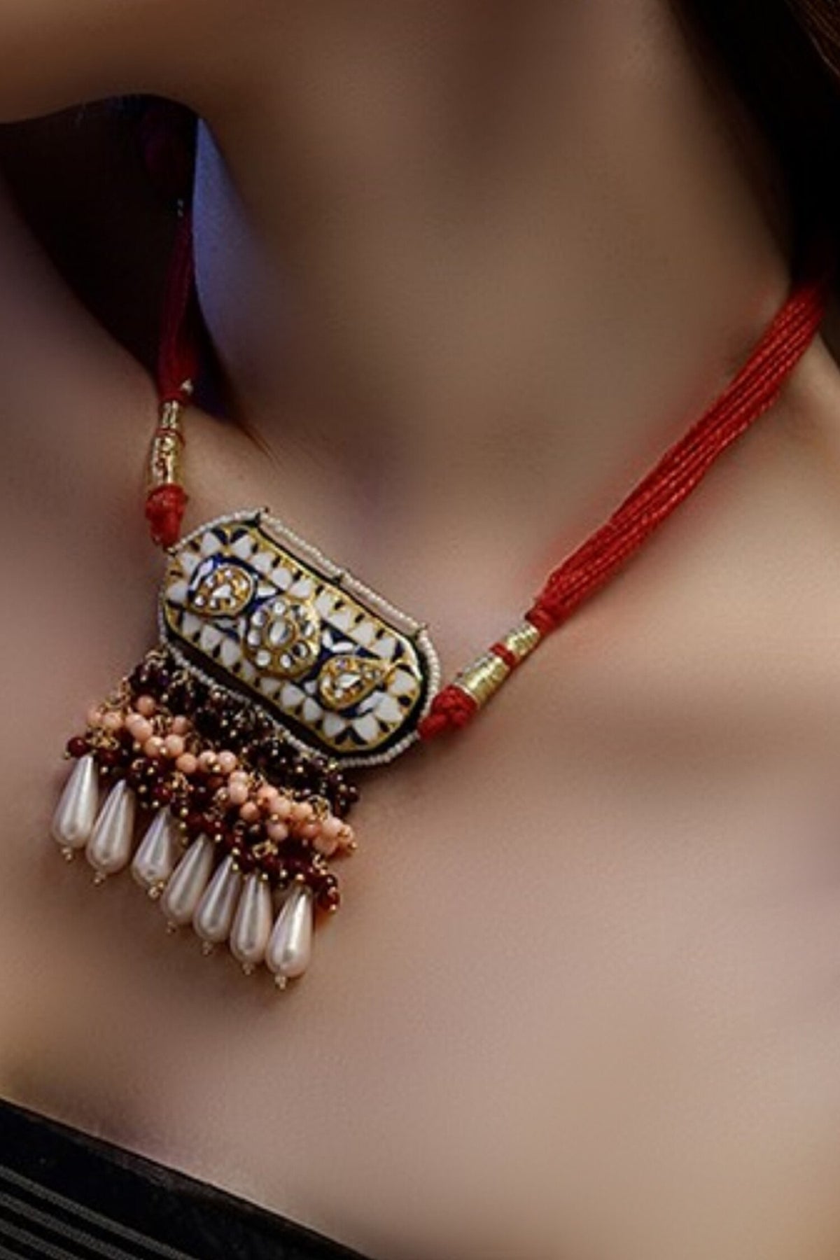 Embellished Necklace with Geometric Motifs 