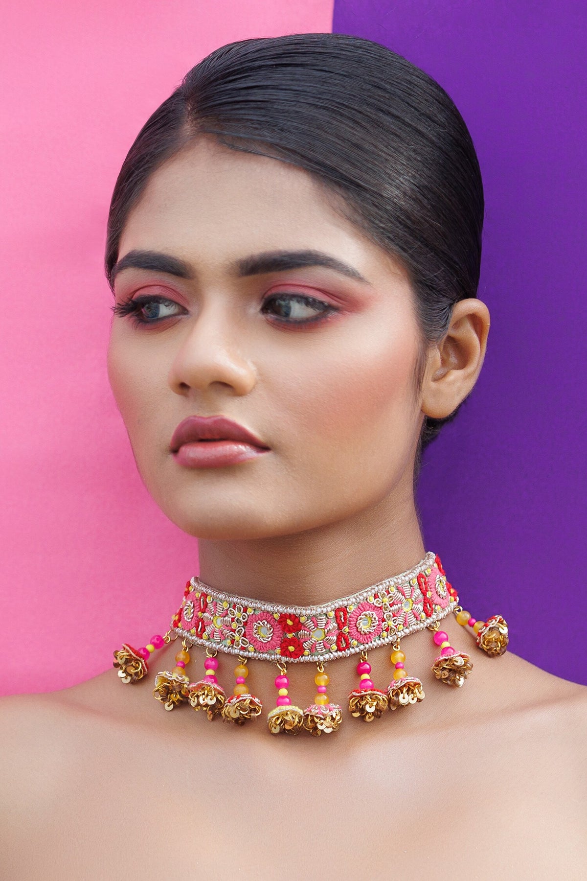 Bloom Embroidered Choker & Earrings Set 
