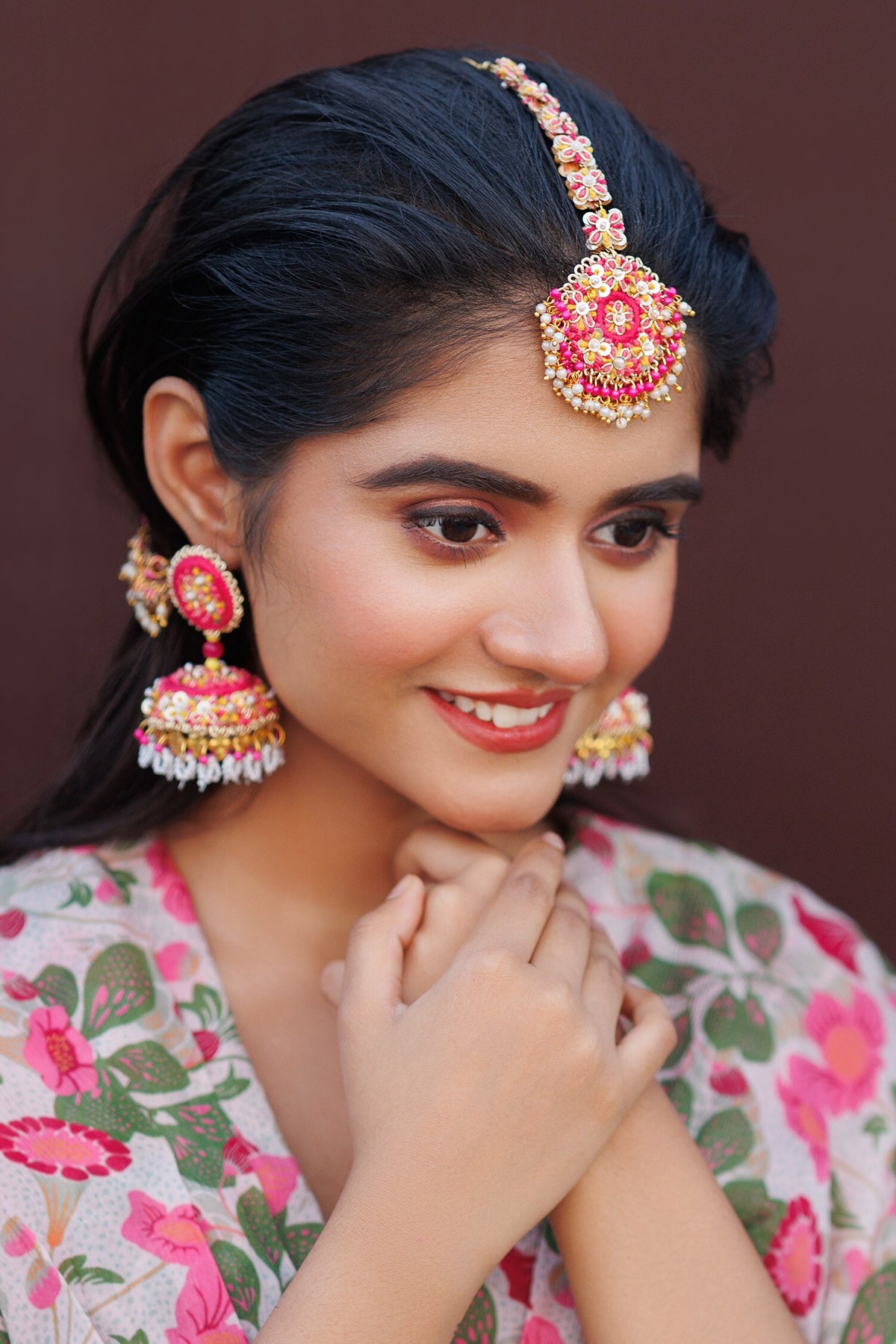 Floral Embroidered Jewellery Set 
