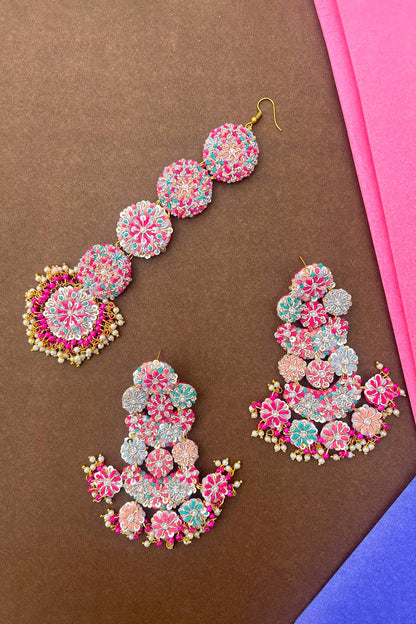 Multi Color Embroidered Earrings & Mangtikka Set 