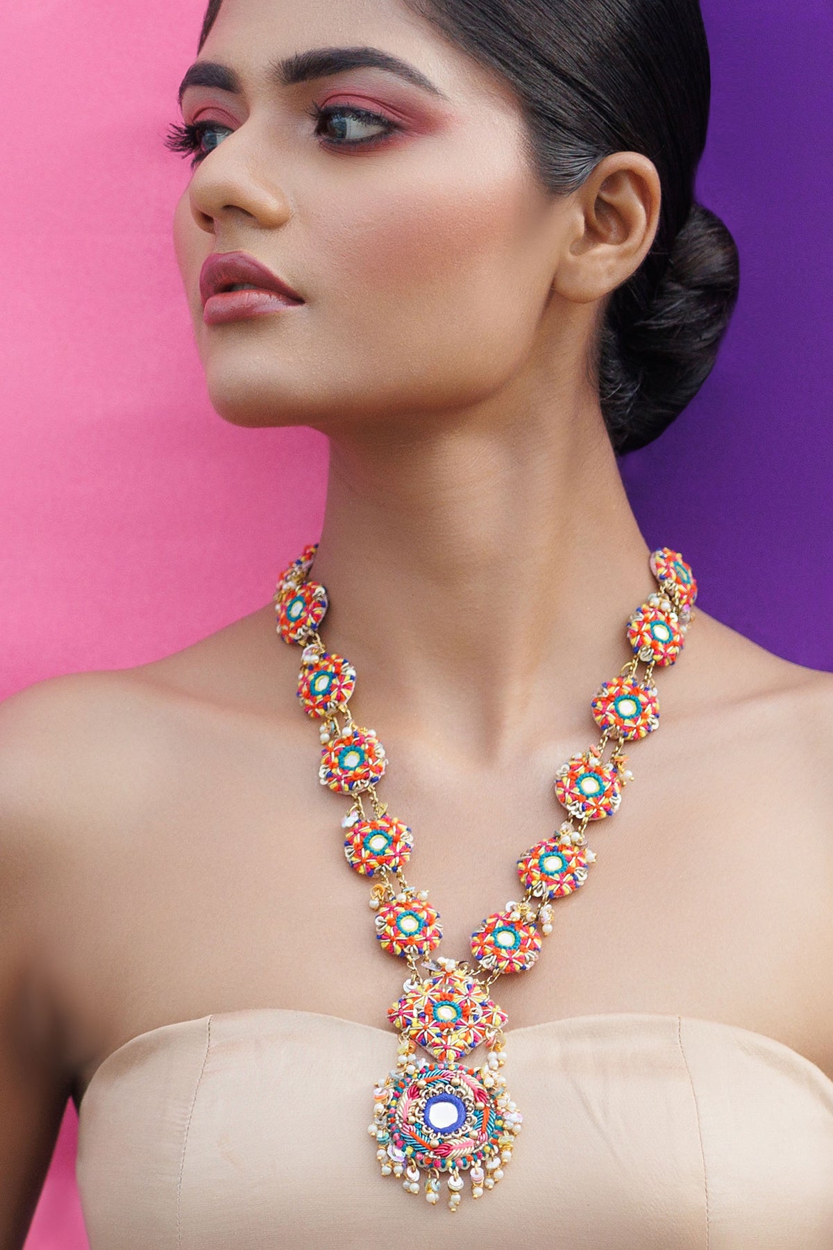 Multicolor Embroidered Necklace Set 