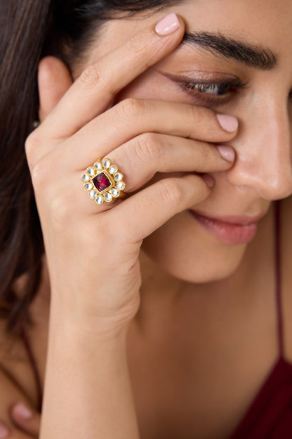 Kundan Stone Embellished Ring 