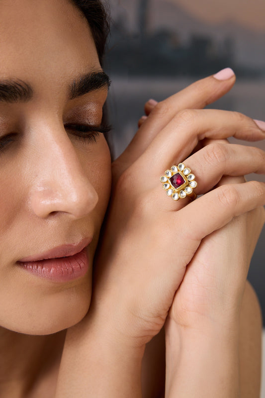 Kundan Stone Embellished Ring 