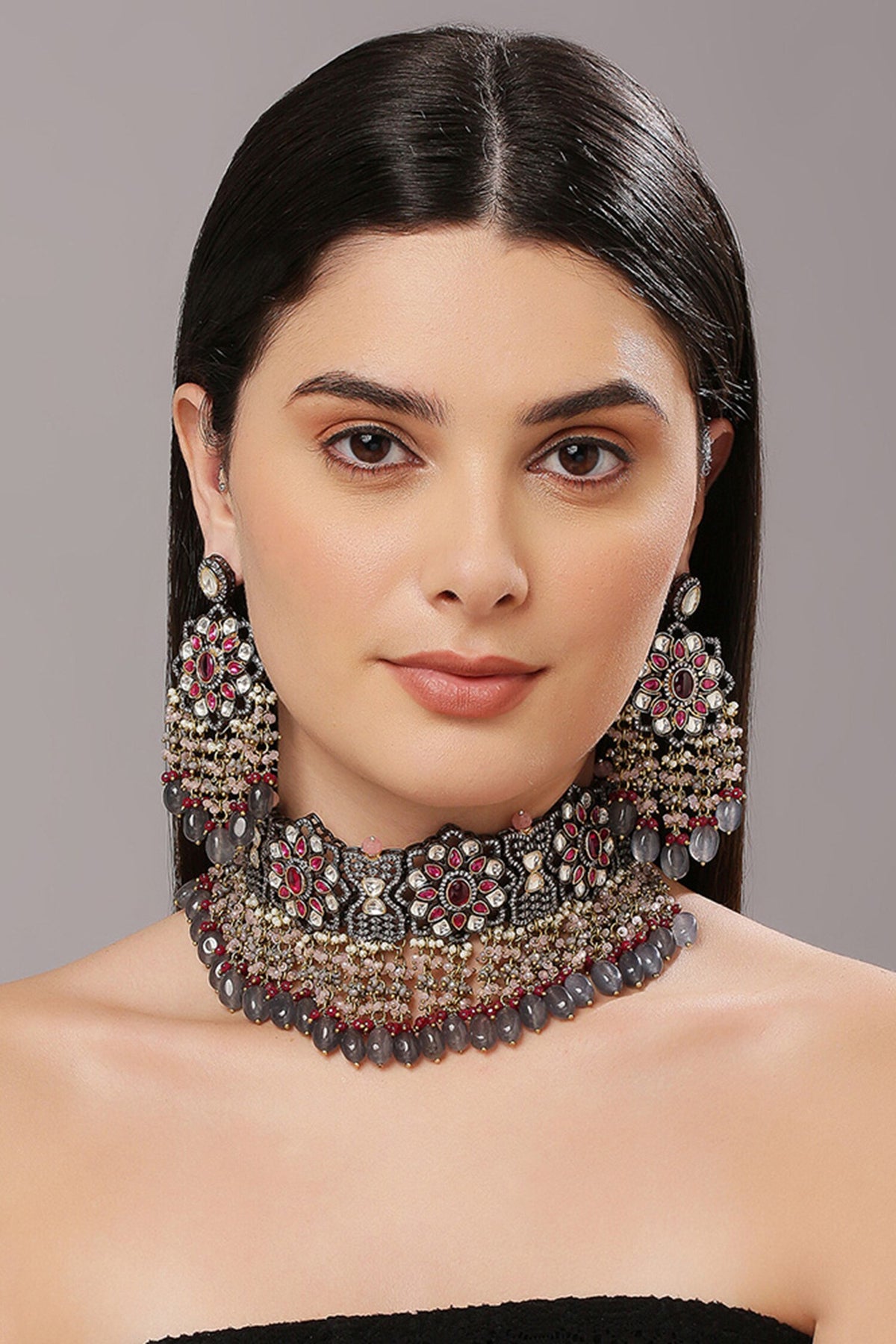 Kundan Embellished Choker Set 