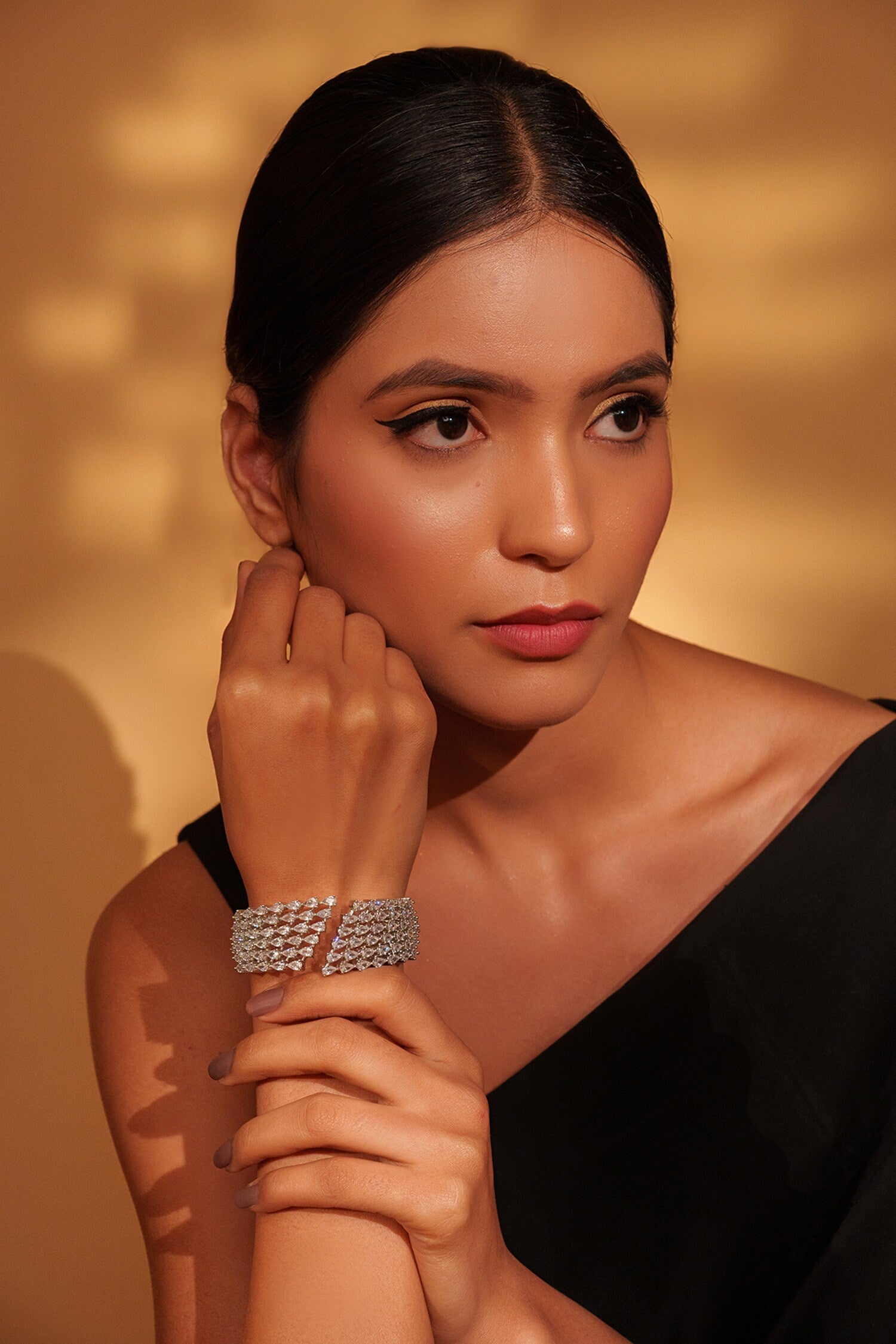 Clear Stone Studded Bracelet 