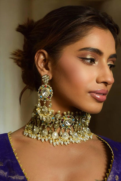 Navratna Sitara Choker Necklace Set 