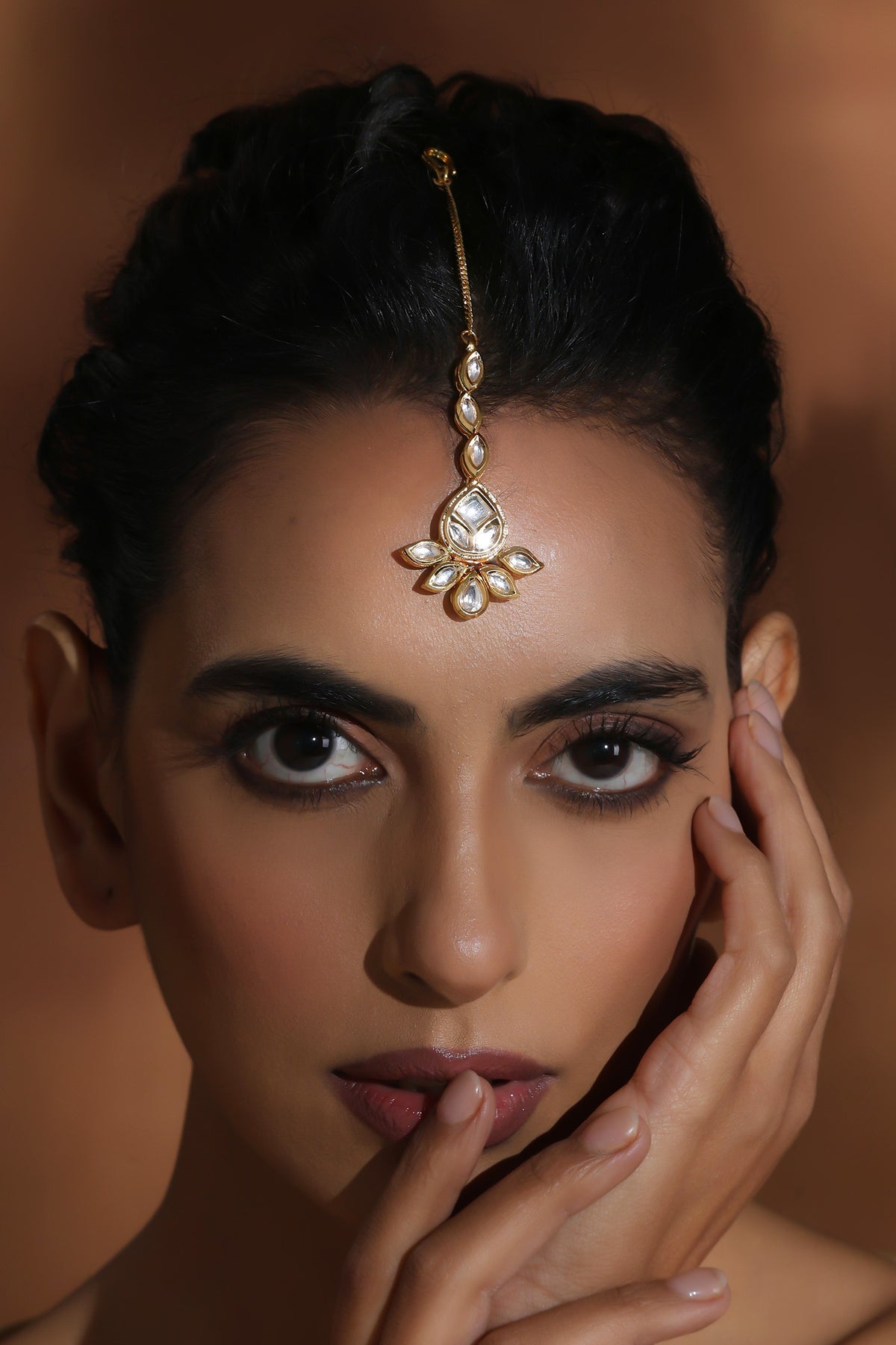 Kundan Embellished Maangtikka 