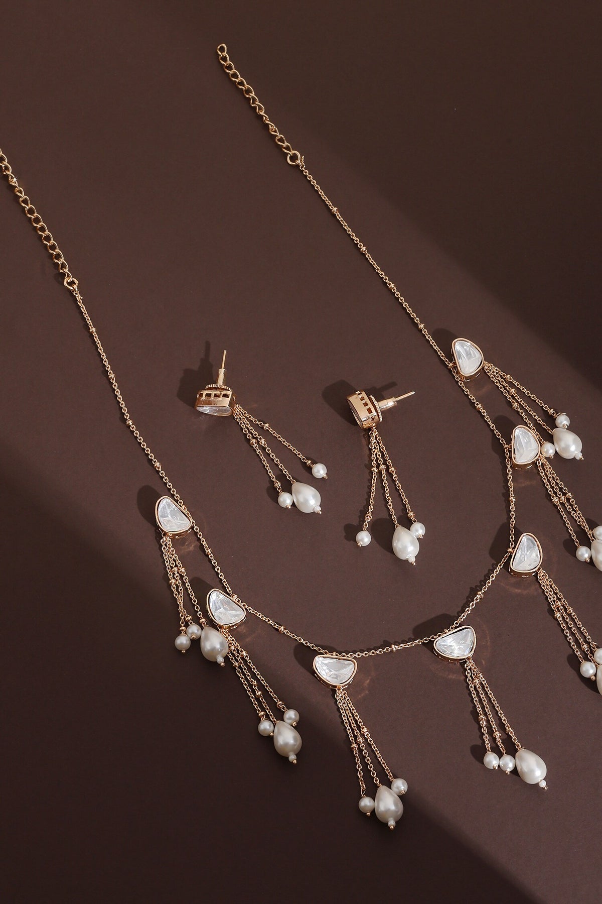 Tasseled Pearl & Polki Necklace Set 