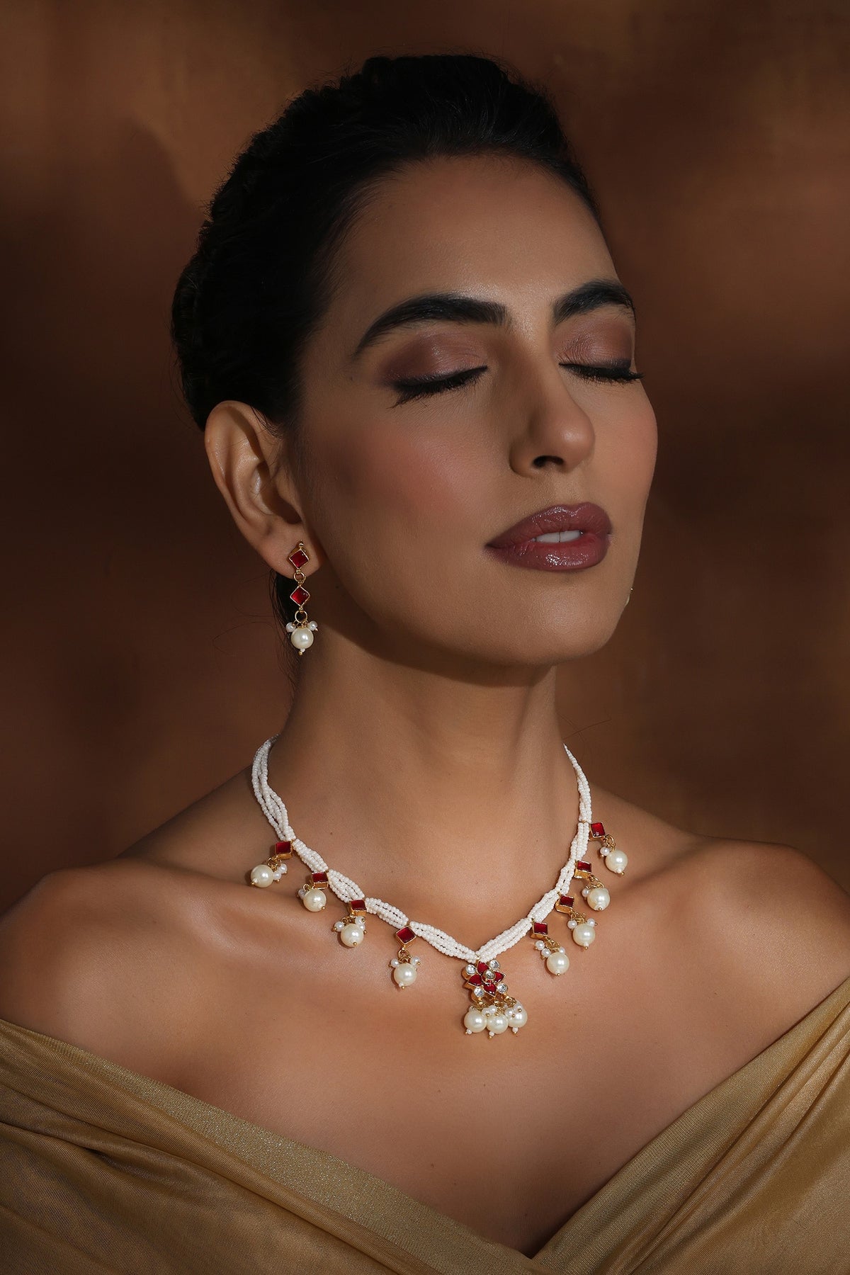 Kundan Multi-String Necklace Set 