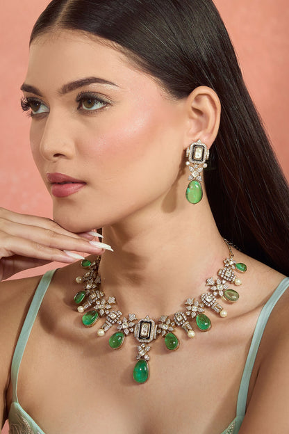 Emerald Stone Necklace Set 