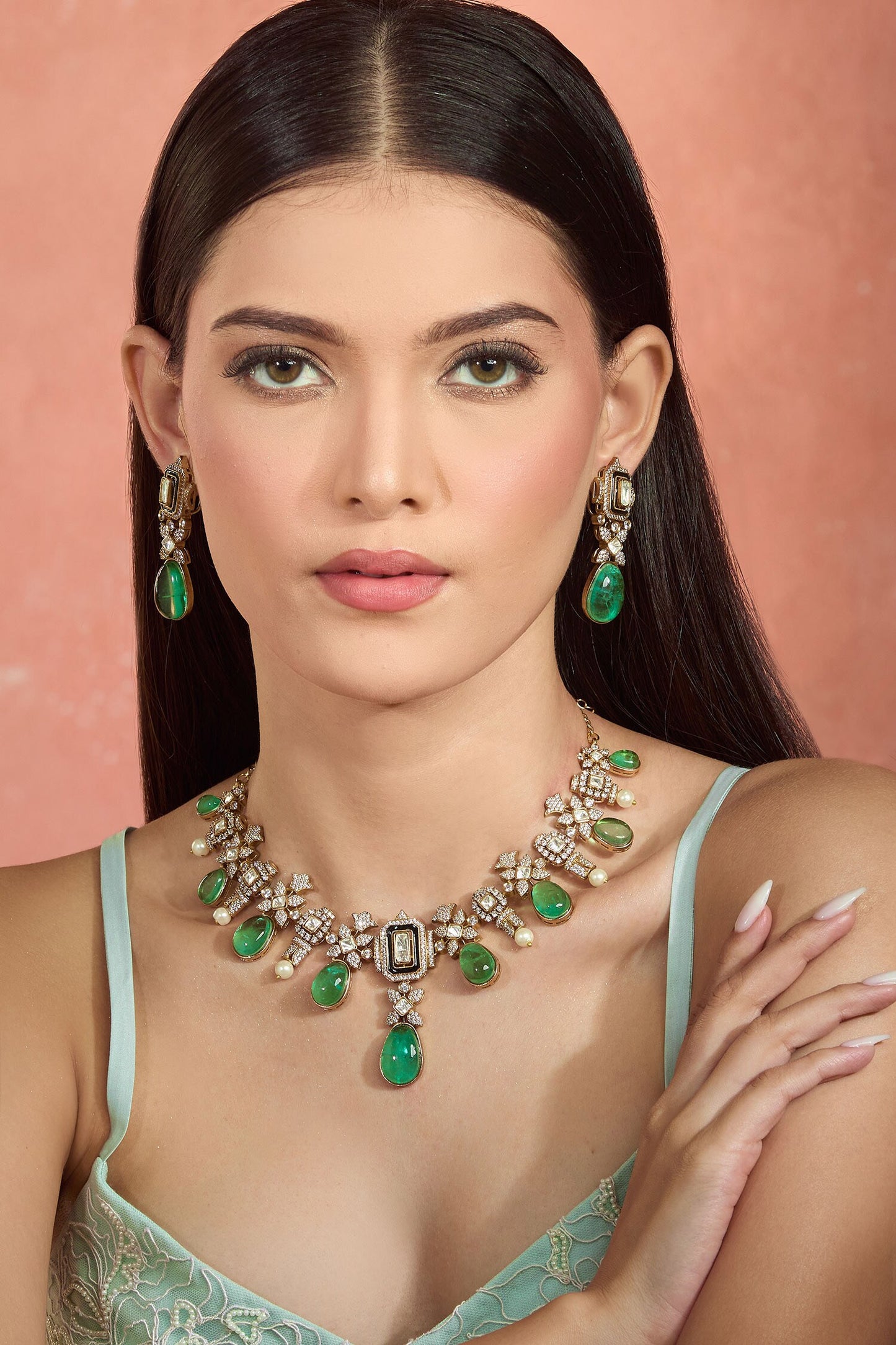 Emerald Stone Necklace Set 