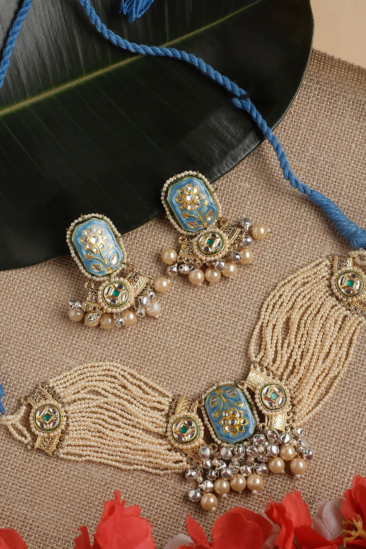 Kundan Embellished Pendant Choker Set 