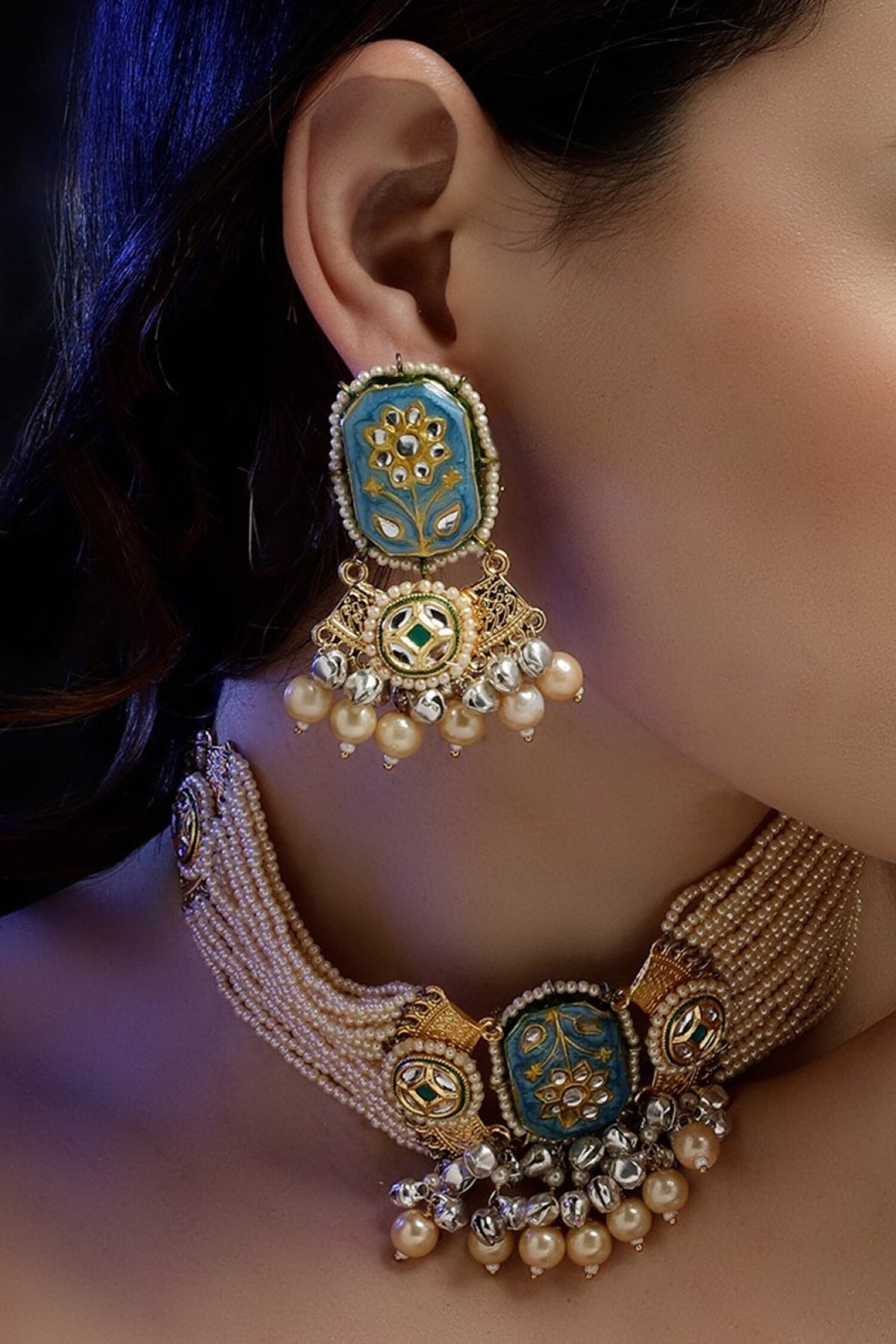 Kundan Embellished Pendant Choker Set 