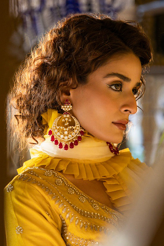 Gold Kundan & Bead Chandbalis 