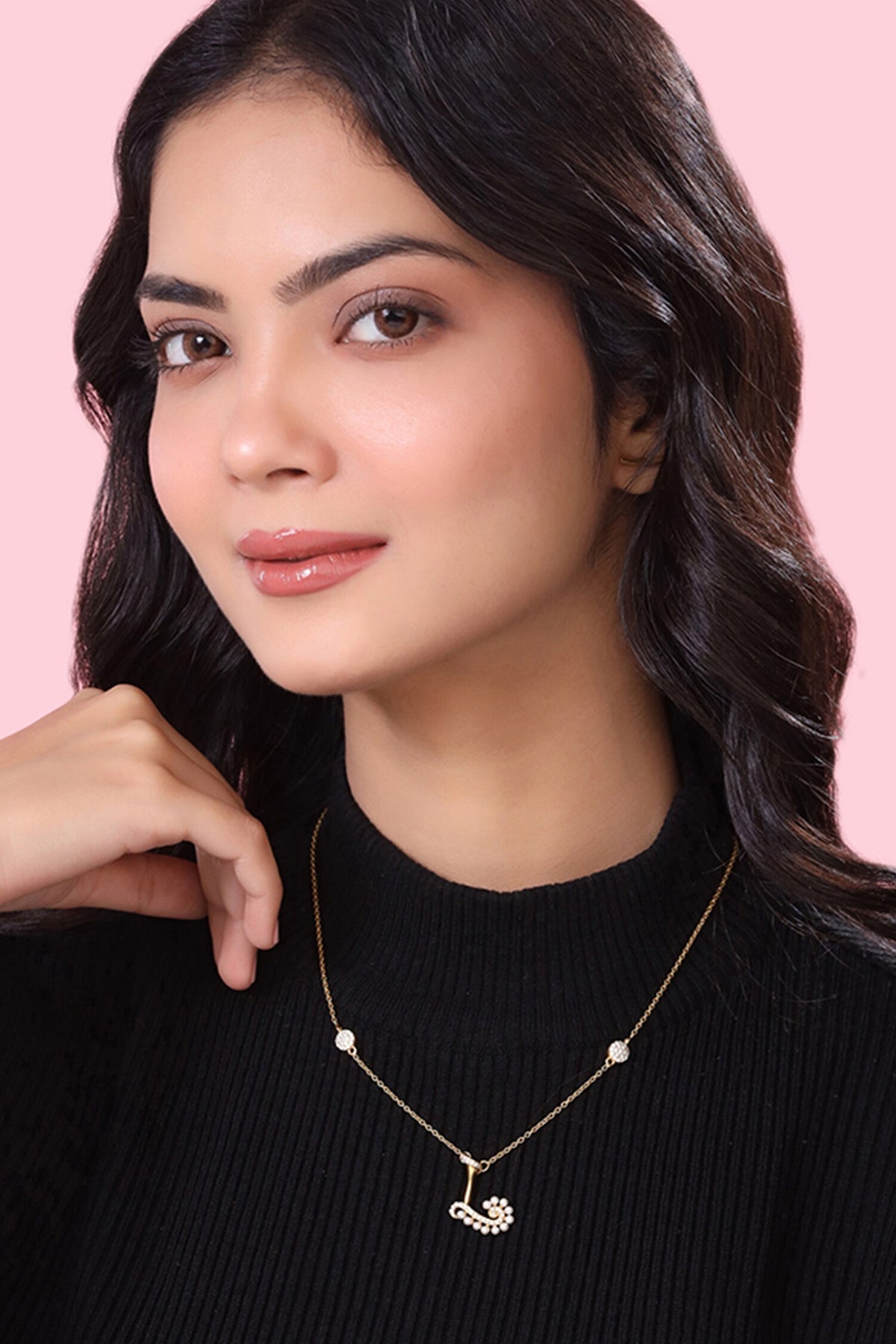 Gold Stone & Pearl Alphabet L Pendant Necklace 
