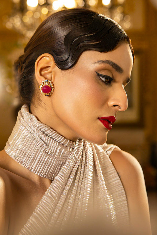 Gold Geometric Cutwork Stud Earrings 