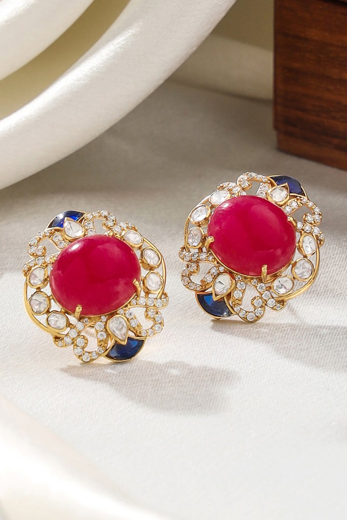 Gold Geometric Cutwork Stud Earrings 