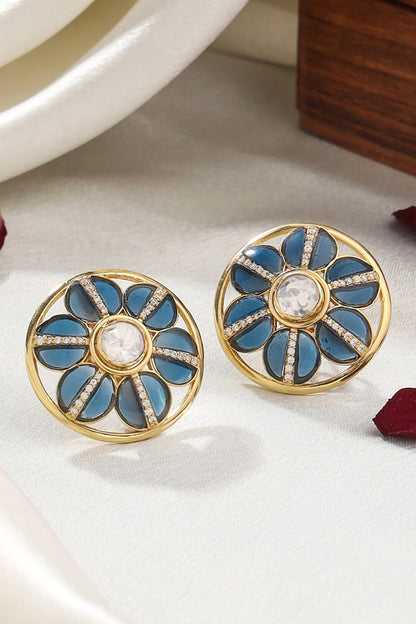 Gold Flower Cutwork Stud Earrings 