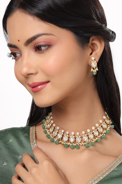Gold Tear Drop Shaped Necklace Set 