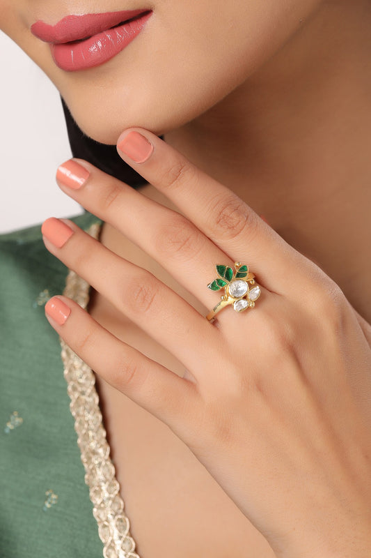 Floral Shaped Gold Ring 