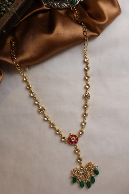Crescent Kundan Pearl Mathapatti 