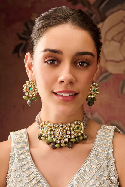 Kundan Onyx Floral Choker Set 
