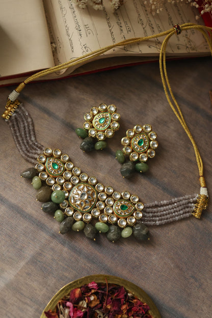 Kundan Onyx Floral Choker Set 