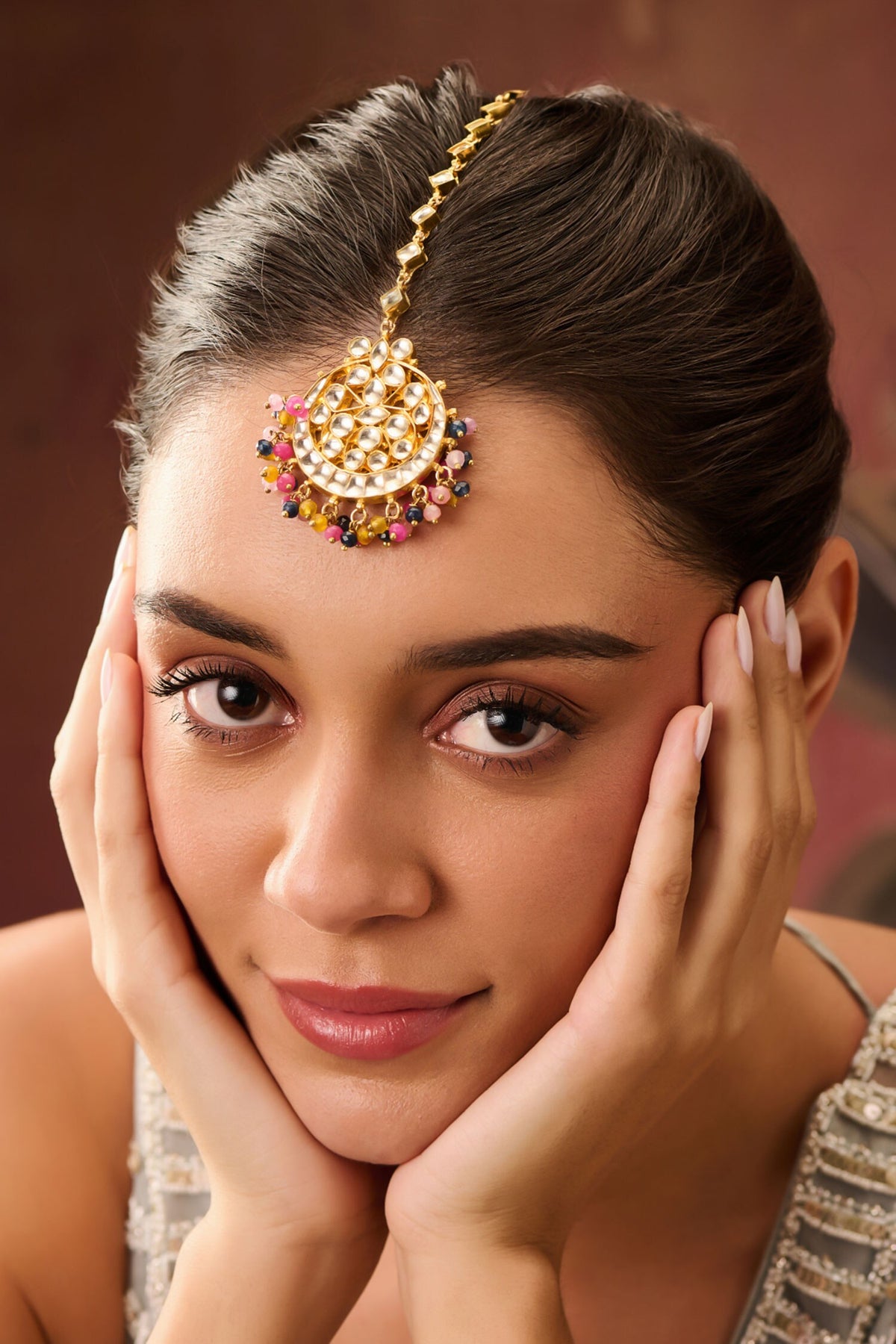 Kundan Embellished Maangtikka 