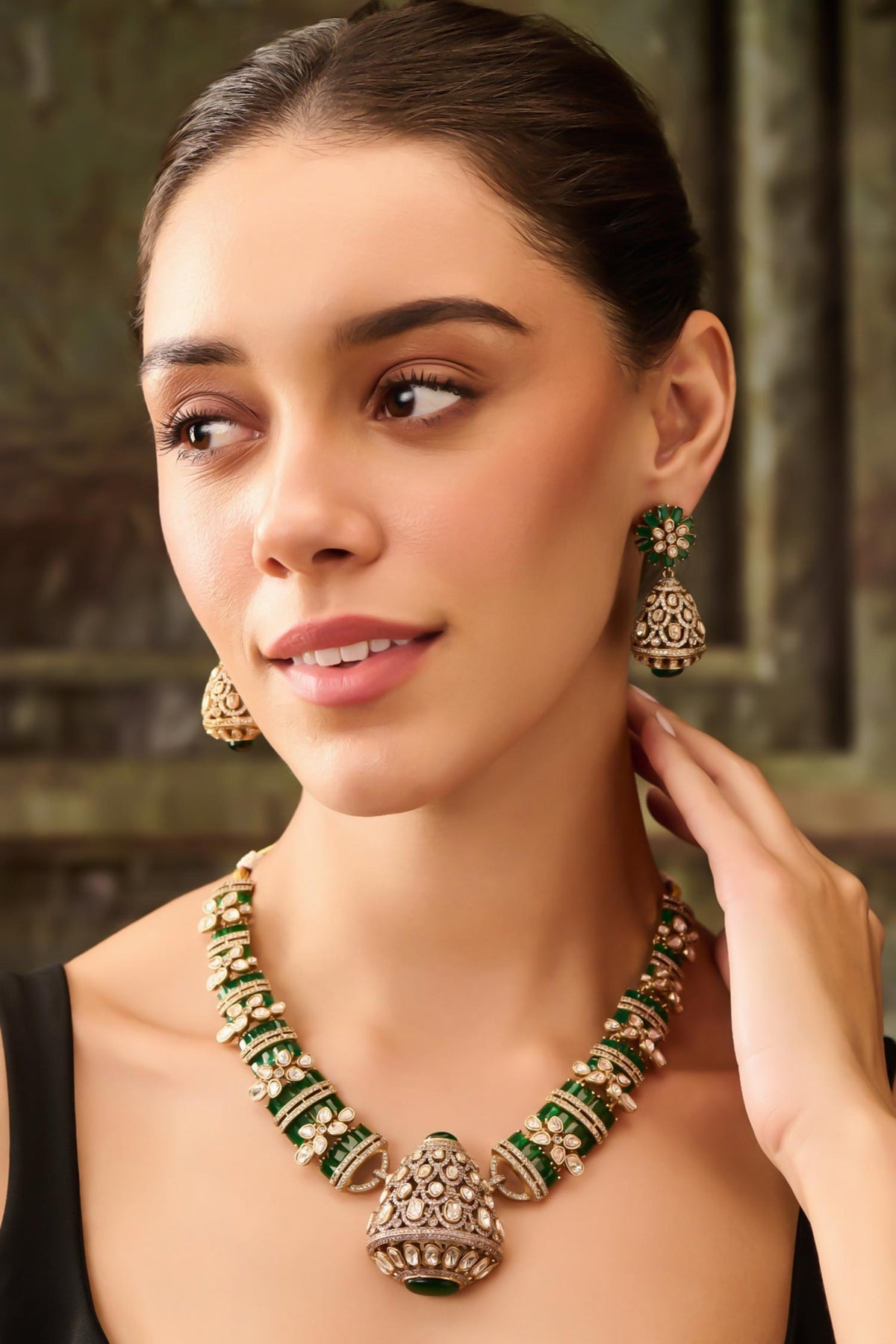 Polki Studded Necklace Set 