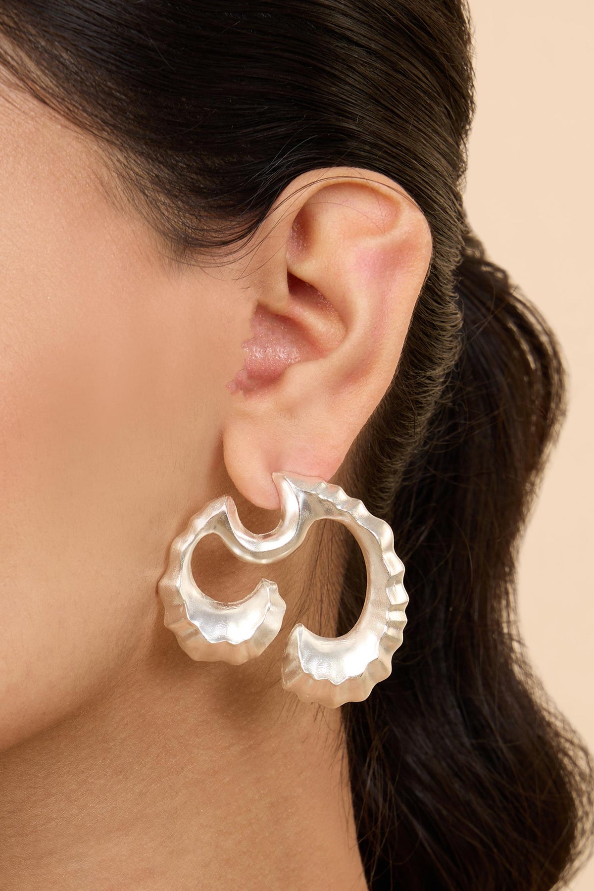 Silver Textured Coral Wave Earrings 