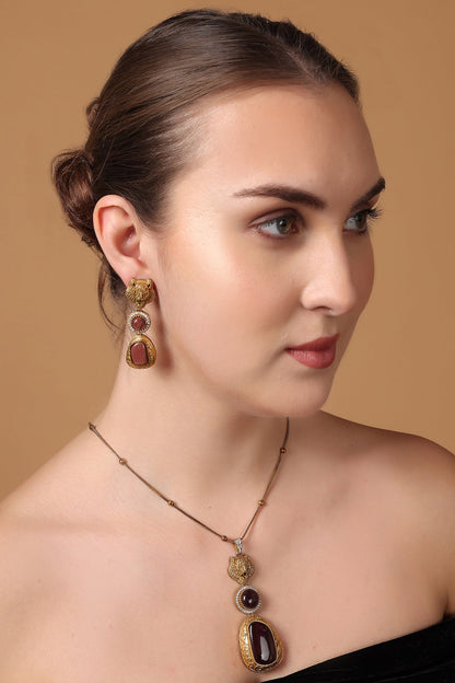 Designer Tiger Pendant Necklace Set 