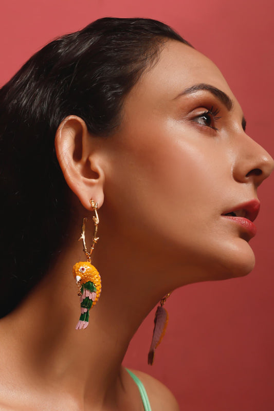 Gold Enamelled Birdy Finesse Earrings 